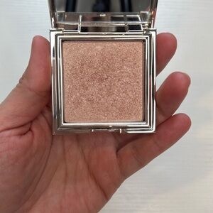 Jouer Rose Quartz Highlighter